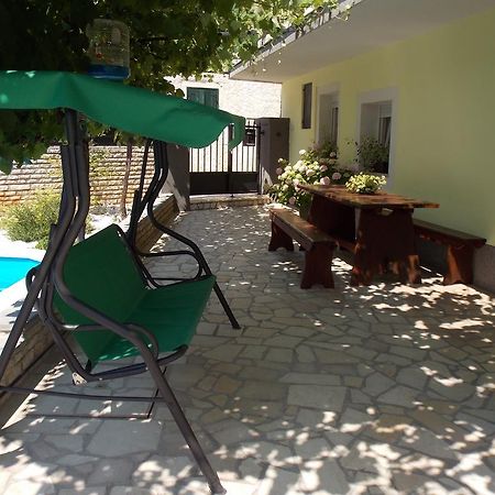 Aurelia Apartment Ližnjan Exterior foto